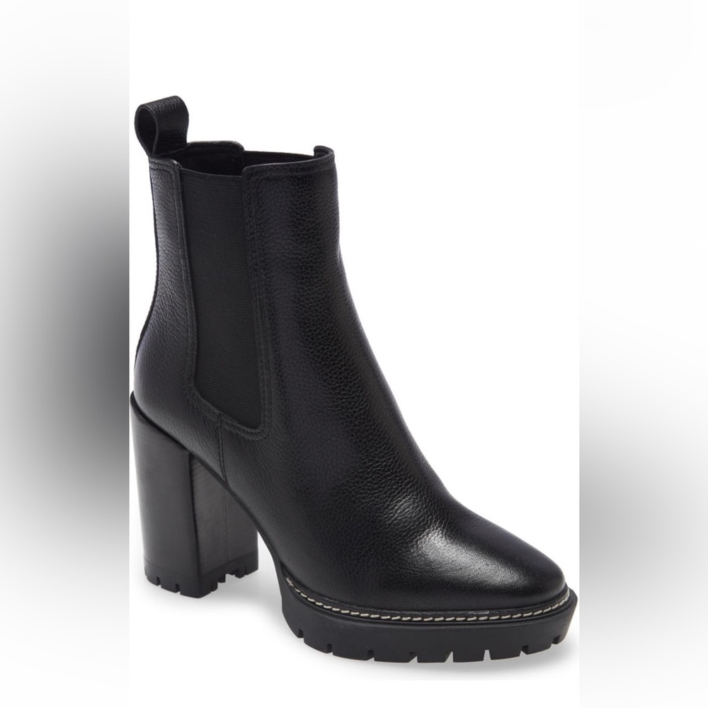 NIB TORY BURCH CHELSEA ANKLE BOOT size 7